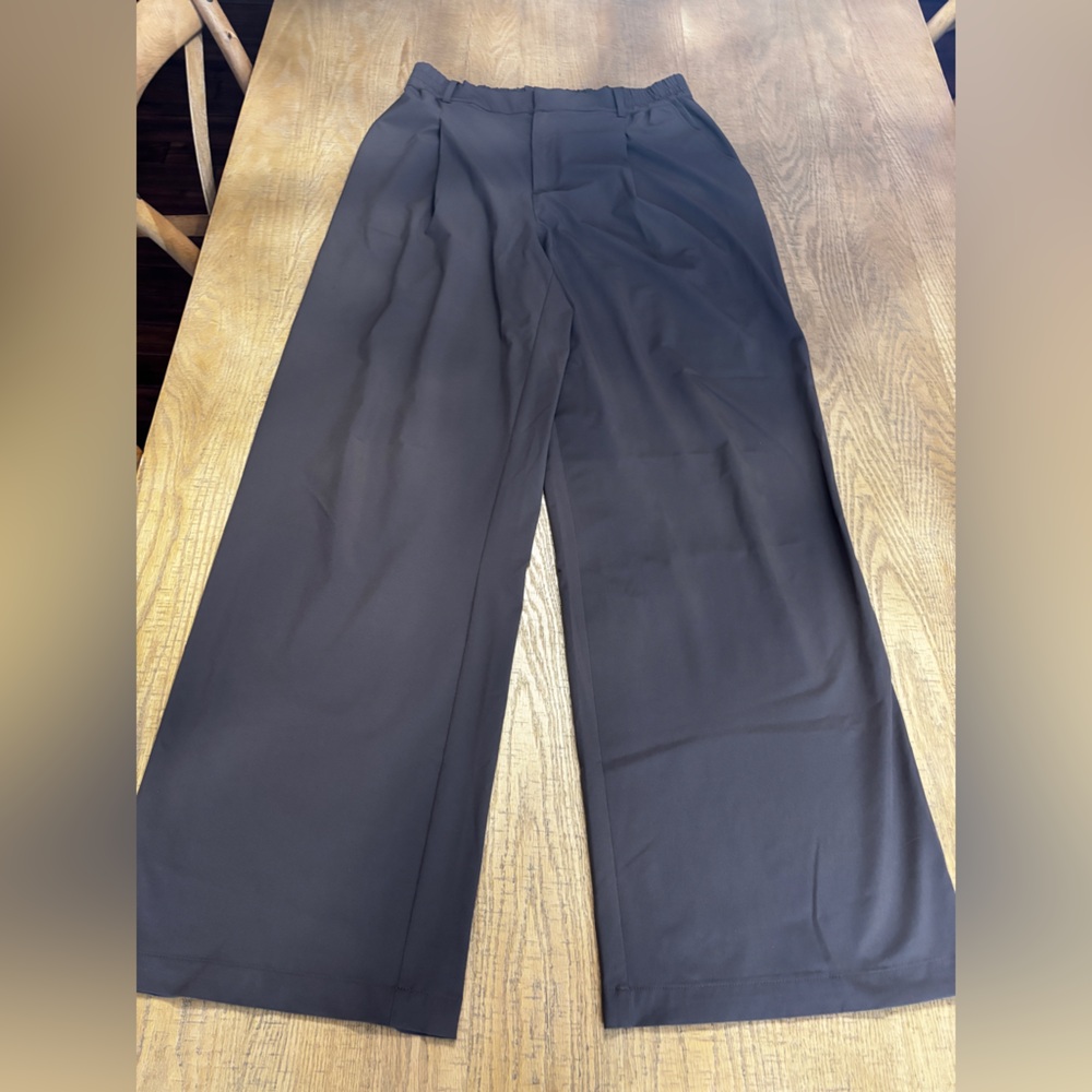 ALO Yoga high waist pursuit trouser in Brown